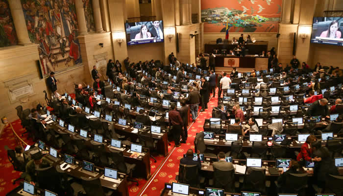 Más colombianos inscritos para las elecciones al Congreso