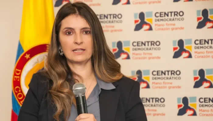 Paloma Valencia, nueva candidata uribista a la Presidencia