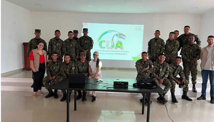 Capacitación ambiental al Ejército en Vaupés